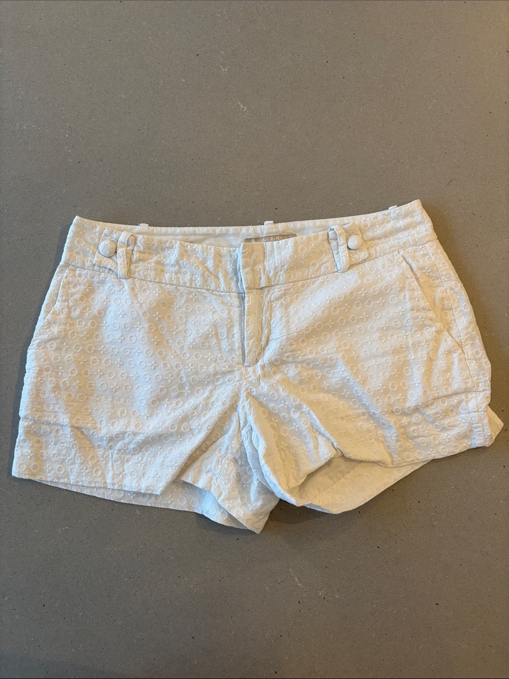 Banana Republic White Eyelet Shorts - Size 4